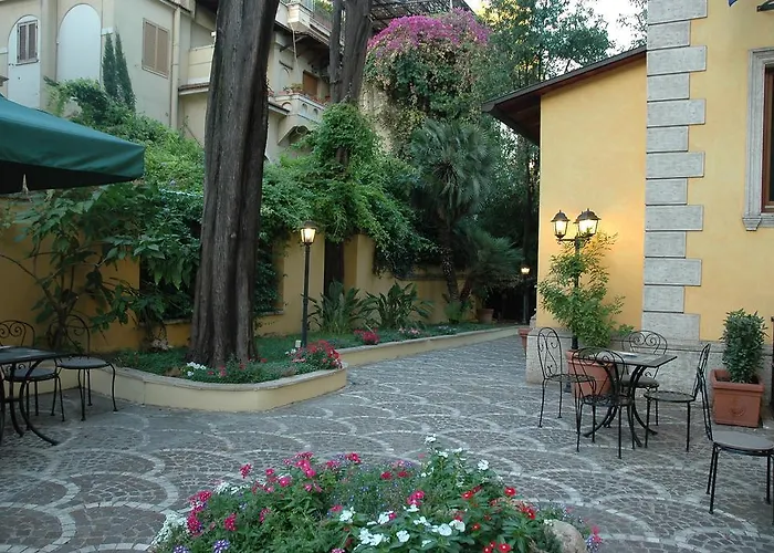 Szálloda Relais Patrizi 4*