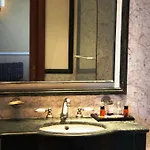 Relais Patrizi 4*