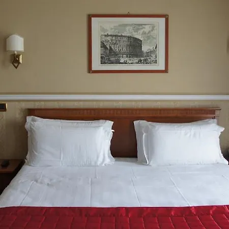 Ξενοδοχείο Relais Patrizi 4*