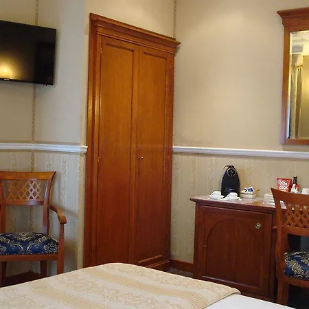 Relais Patrizi Hotel 4*