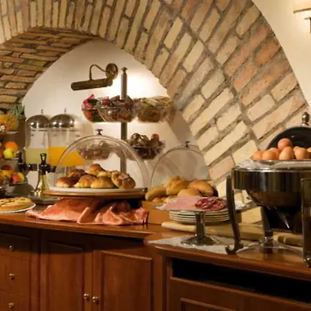 Relais Patrizi 4* Roma