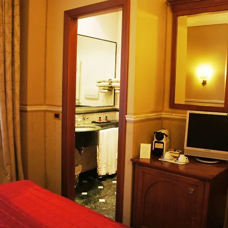 Relais Patrizi Hotel
