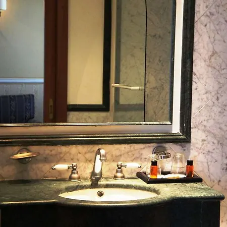 Relais Patrizi 4*